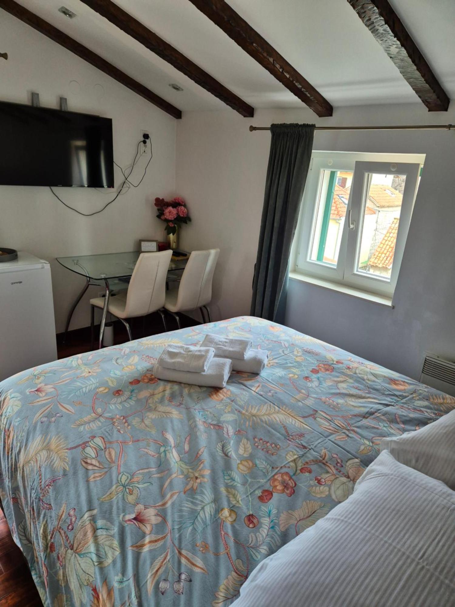 Tomadi Residence Spalato Esterno foto